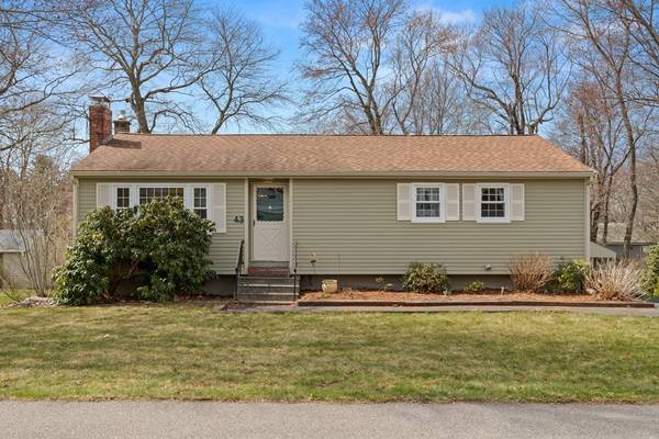 43 Purdue Dr, Milford, MA 01757