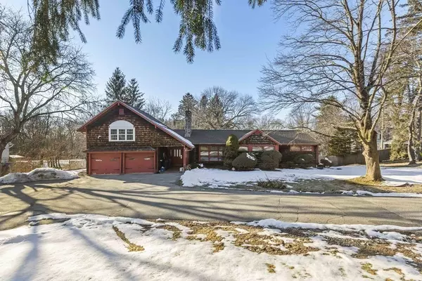 957 Blue Hill Ave, Milton, MA 02186