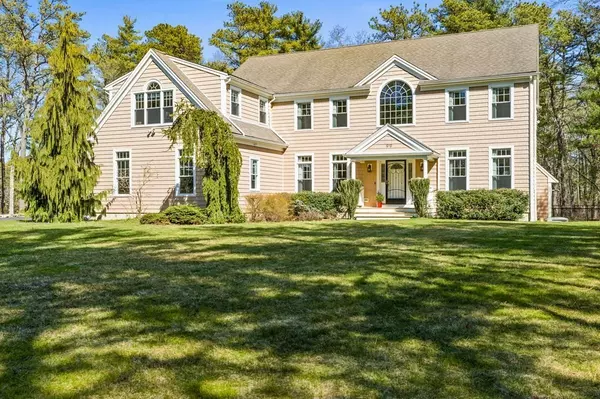 99 Maple Springs Rd, Wareham, MA 02571