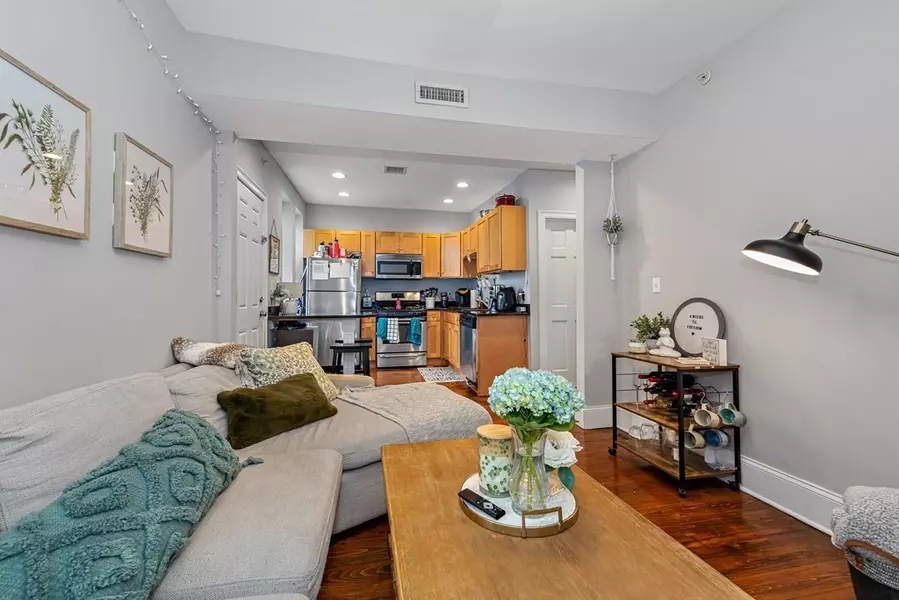 16 Sewall St, Boston, MA 02120