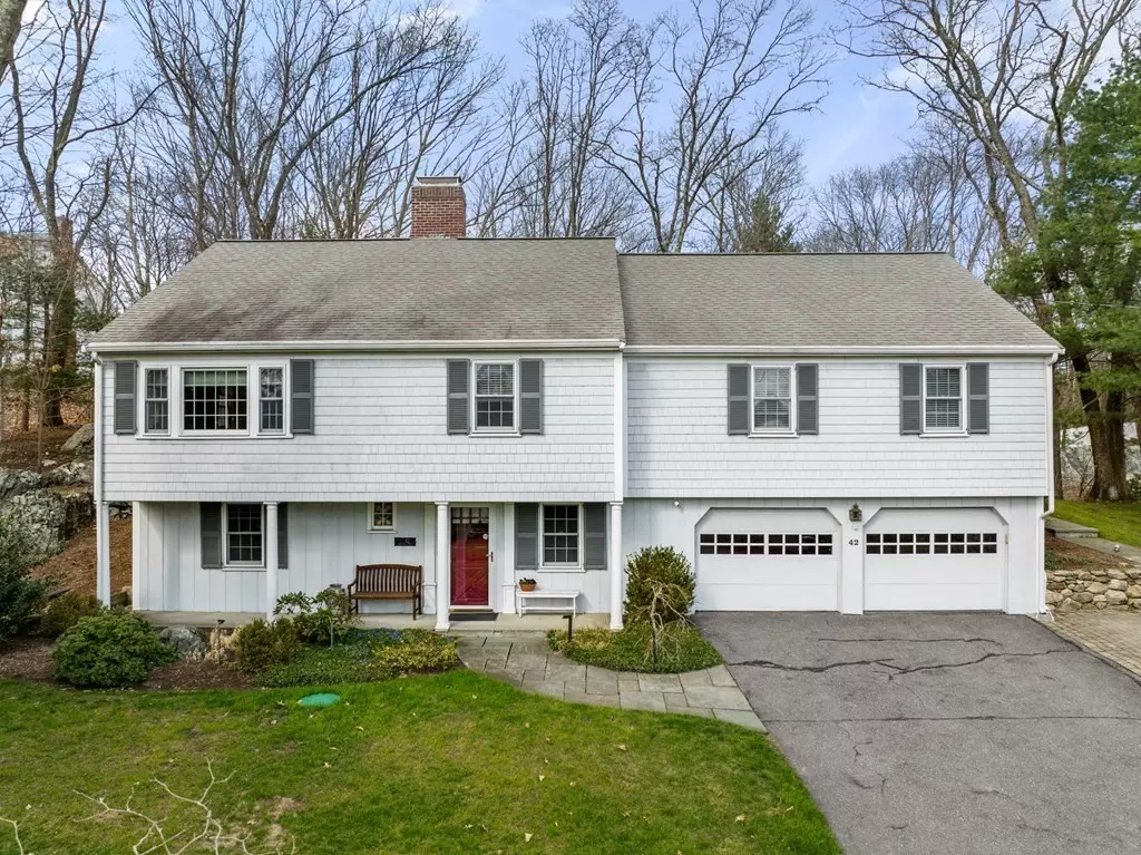 Weston, MA 02493,42 Bradyll Rd