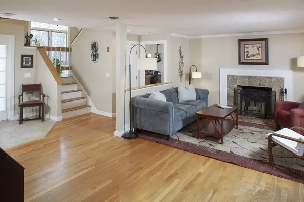 Plympton, MA 02367,8 Granville Baker Way