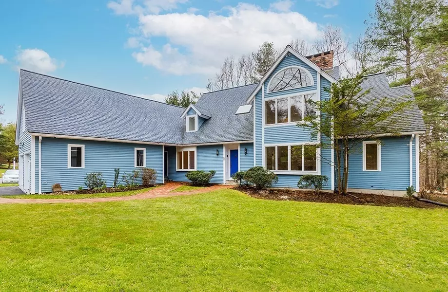 30 Farm Hill Rd, Natick, MA 01760