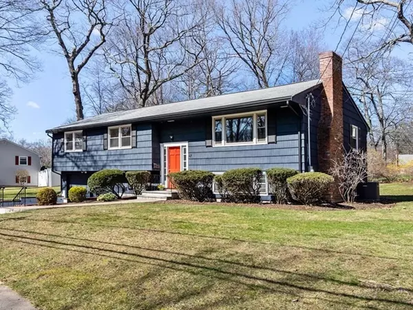 47 Westover Pkwy, Norwood, MA 02062