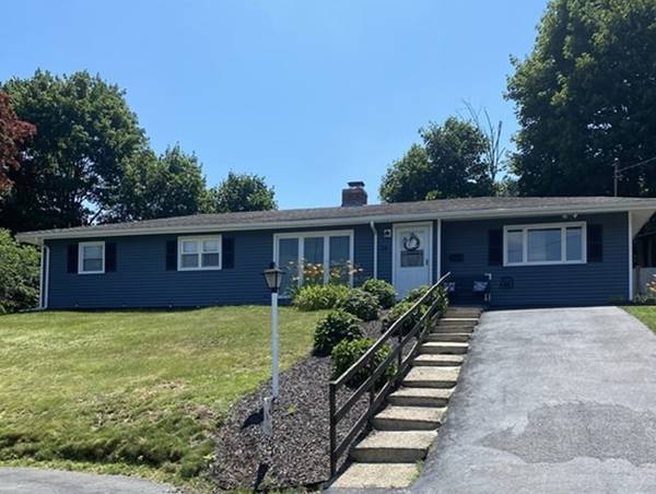 24 Reed Rd, Peabody, MA 01960