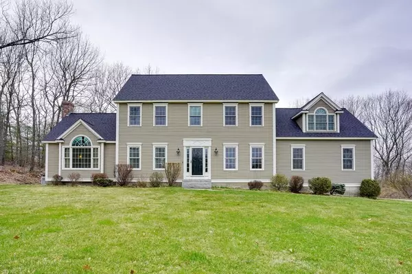 71 Alpine Way,  Tyngsborough,  MA 01879