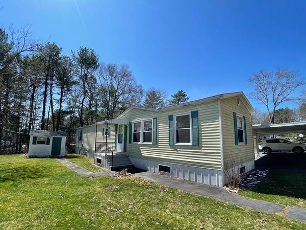 213 Cheshire Park Circle, Wareham, MA 02576