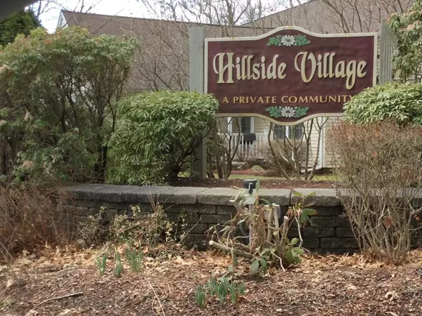 141 Hillside Village Drive #141, West Boylston, MA 01583