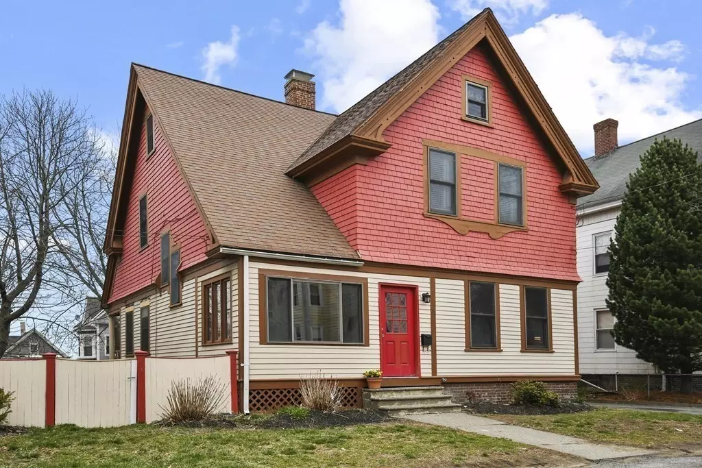 Clinton, MA 01510,22 Leighton Avenue