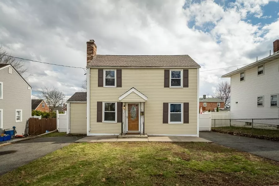 30 Greenwich Street, Ludlow, MA 01056