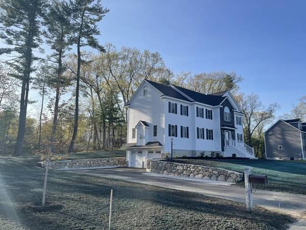 Billerica, MA 01821,53 Fieldstone Lane