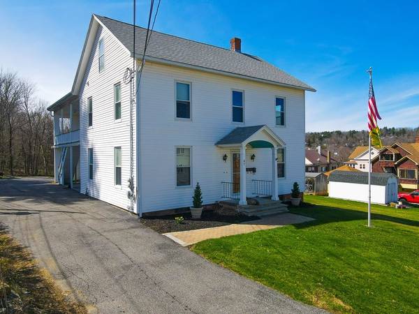 47 Water St, Southbridge, MA 01550