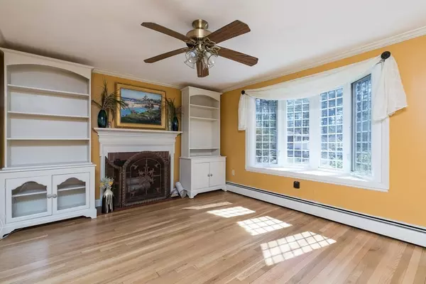 Hamilton, MA 01982,160 Forest Street