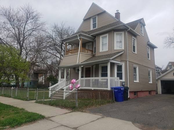 19 Wareham St, Springfield, MA 01108