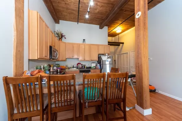 Clinton, MA 01510,540 Main St #404