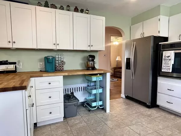 Agawam, MA 01001,210 High Street