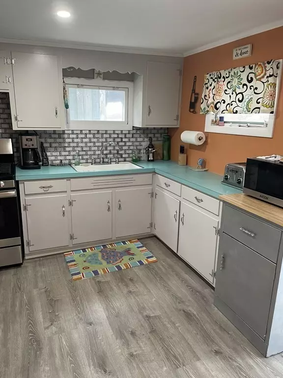 Salisbury, MA 01952,167 Atlantic Ave