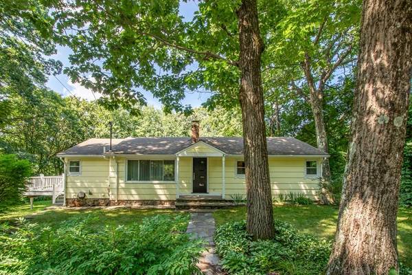 337 Wattaquadock Hill Road, Bolton, MA 01740