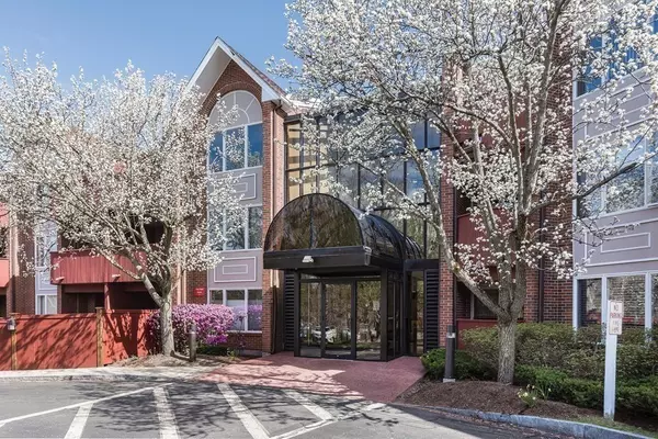 100 Rosemary Way #222, Needham, MA 02494