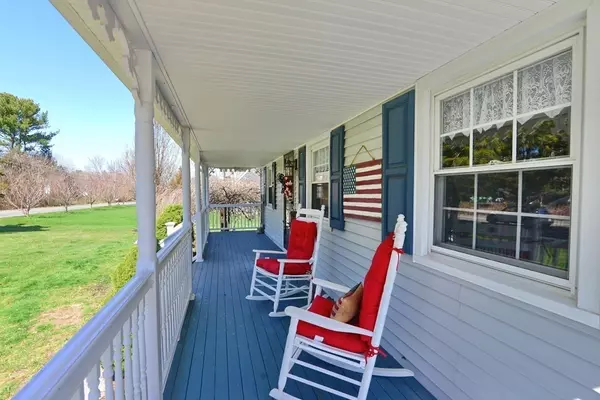 Rochester, MA 02770,282 Cushman Rd