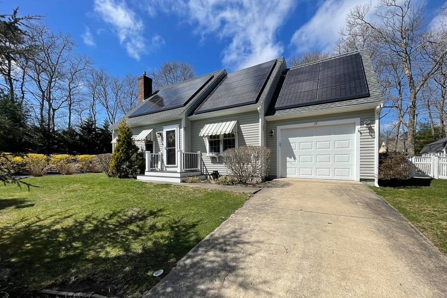 28 Content Ln, Barnstable, MA 02635