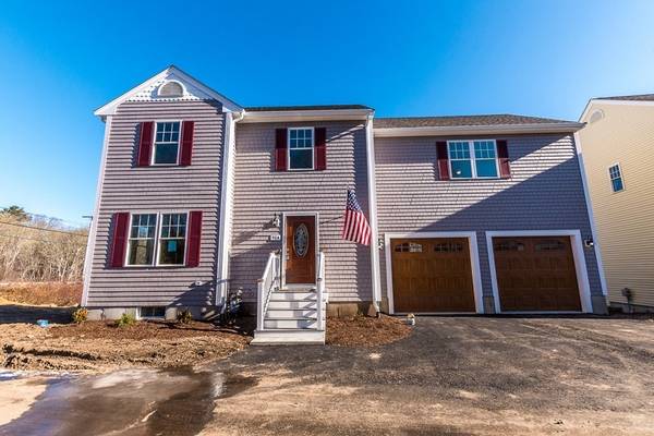 Mattapoisett, MA 02739,98 Marion Rd #A