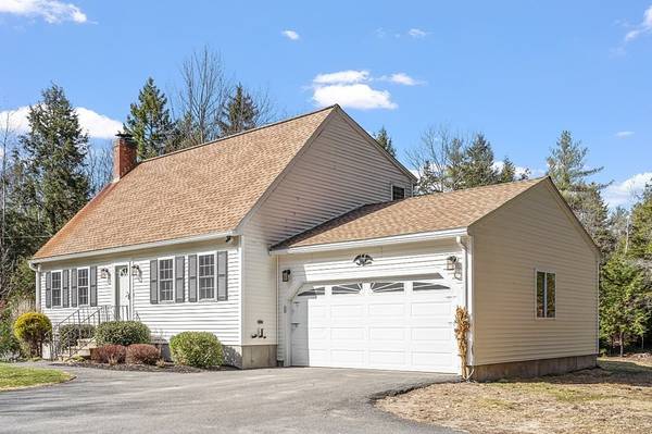 76 Ferin Road, Ashburnham, MA 01430