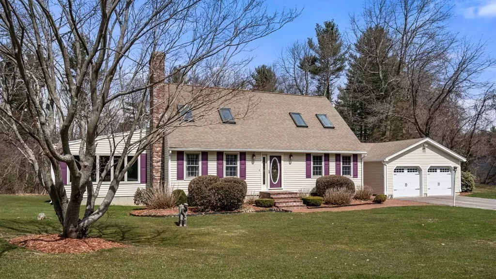 6 Timber Heights Road, Charlton, MA 01507