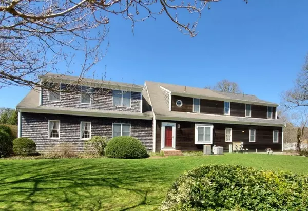 250-252 Underpass Rd, Brewster, MA 02631