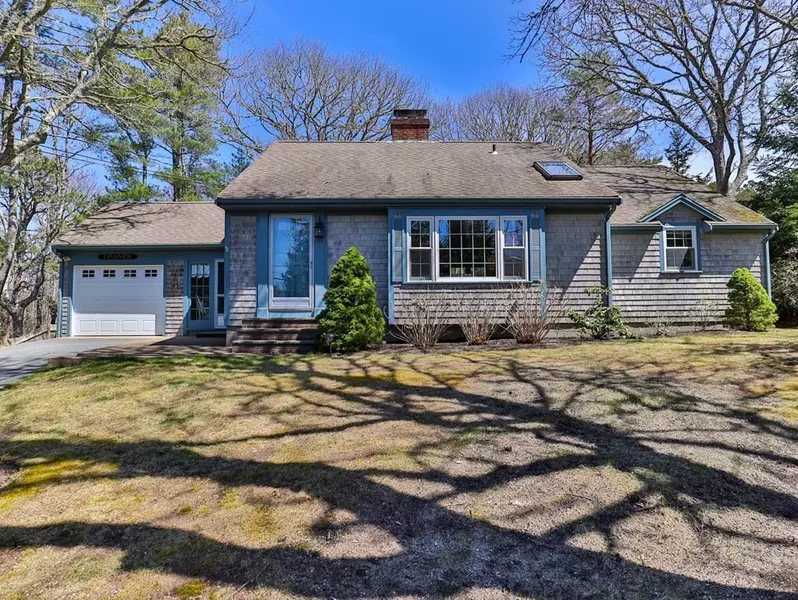 94 Gorham Rd, Harwich, MA 02646