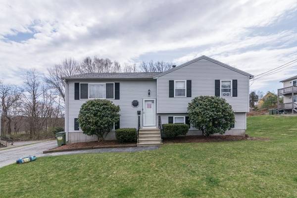 3-A Fairview Ave, Dudley, MA 01571