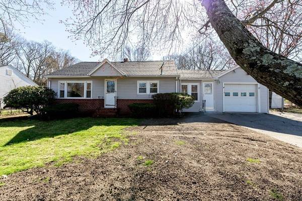 742 Waverley Rd, North Andover, MA 01845