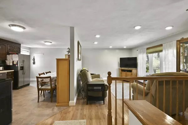 Southbridge, MA 01550,78 Ellis Road