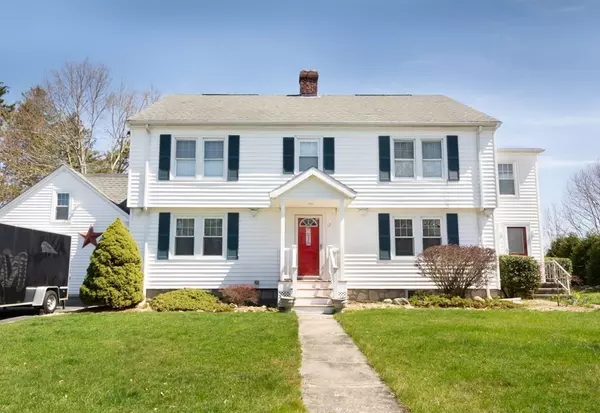 12 Brodeur Ave, Webster, MA 01570