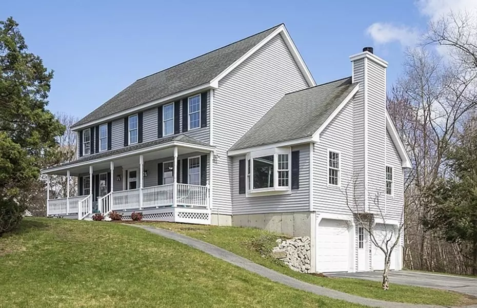 51 Russells Way, Westford, MA 01886