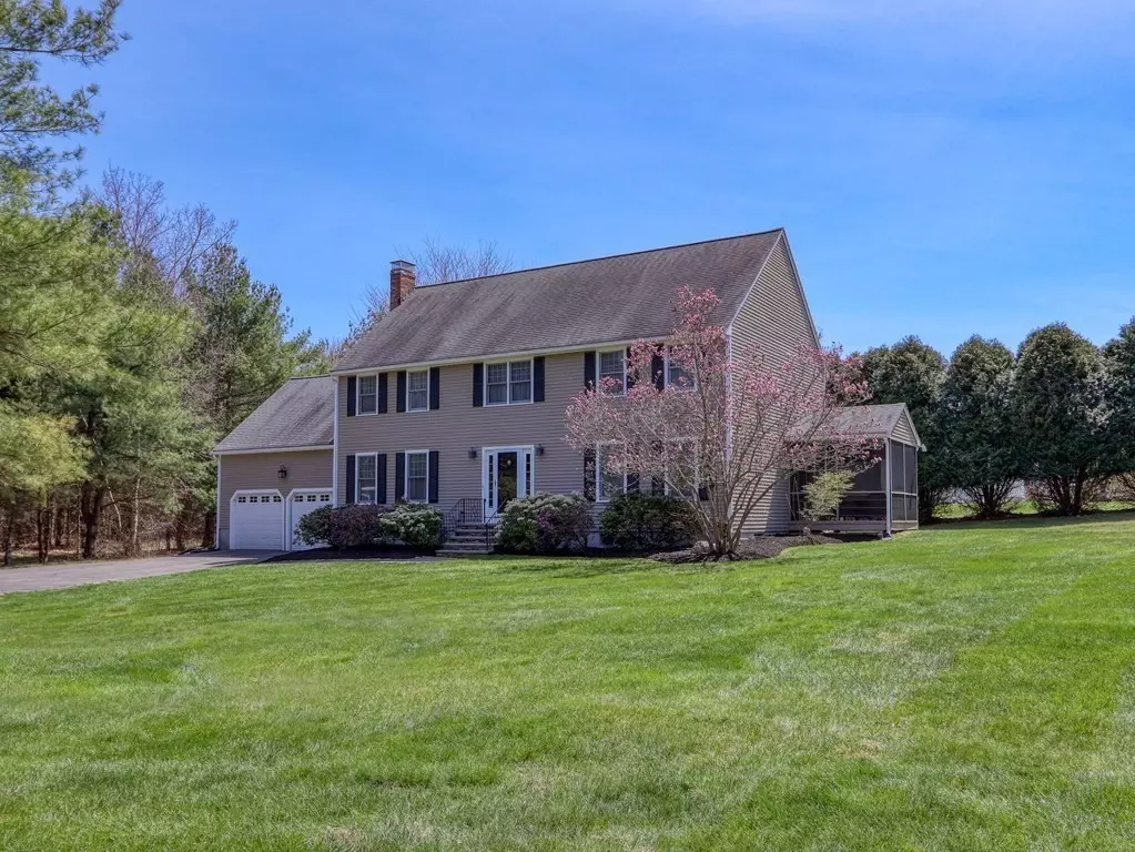 Dover, MA 02030,95 County St