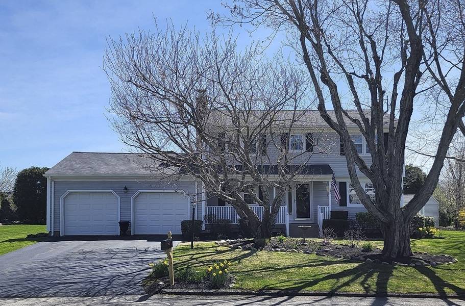 87 Mayflower Drive, Seekonk, MA 02771