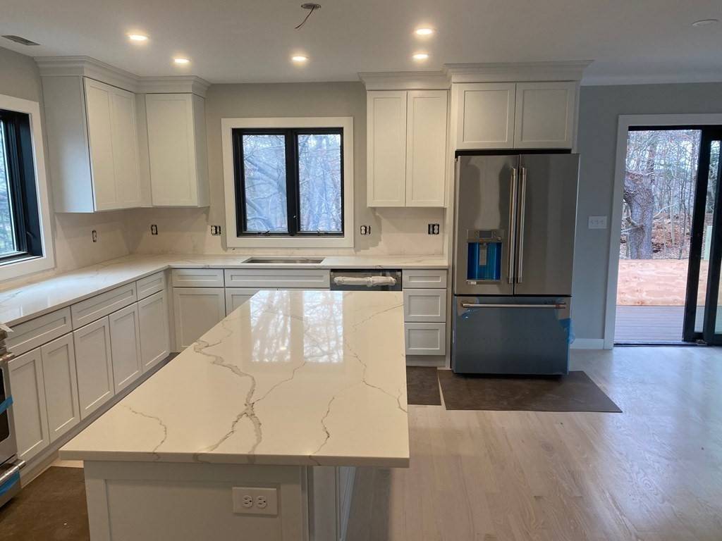 Newton, MA 02465,101-103 Warwick Rd #101