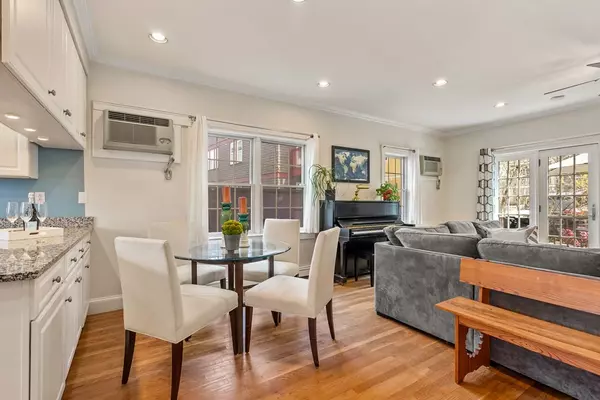 Boston, MA 02130,32 Lourdes Ave #32