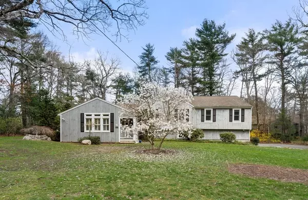 Duxbury, MA 02332,86 Candlewick Close