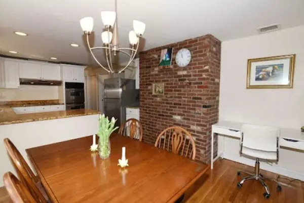 Dover, MA 02030,90 Dedham Street