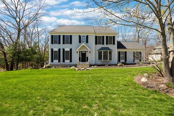 4 Mill River Cir., Franklin, MA 02038