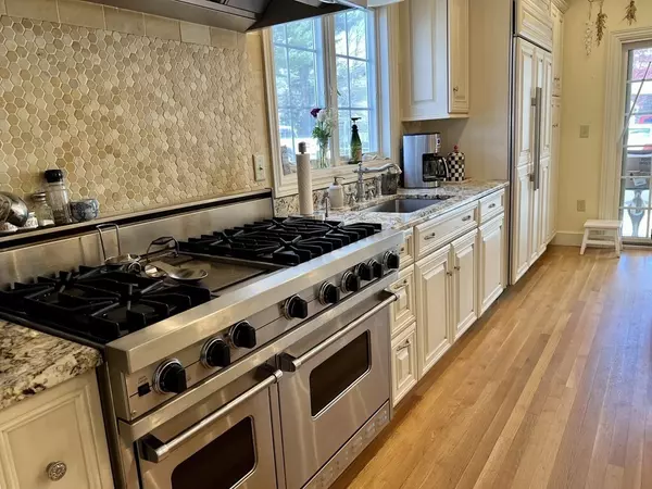 Methuen, MA 01844,469 Prospect Street