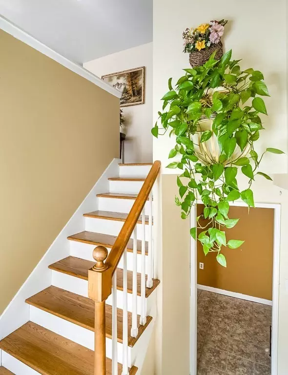 West Boylston, MA 01583,19 Valley Forge Cir