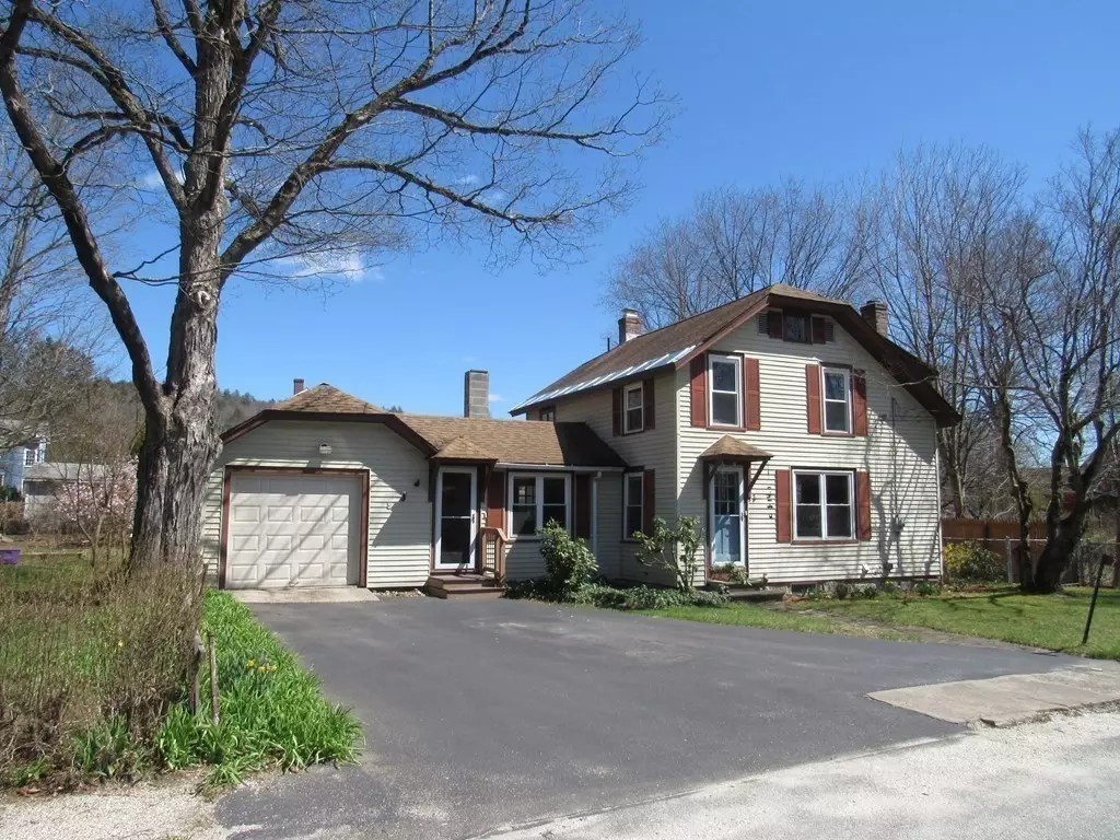 Huntington, MA 01050,7 Stanton Ave