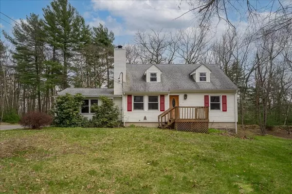 7 Silver St, Monson, MA 01057