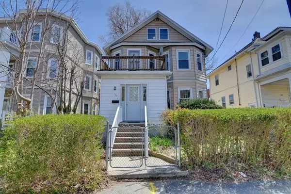 149 Billings Rd, Quincy, MA 02171