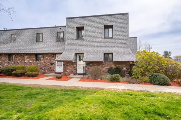 7 Beekman Dr #7, Agawam, MA 01001