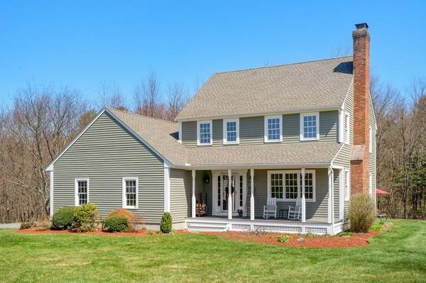 1 Carriage Way, Sterling, MA 01564