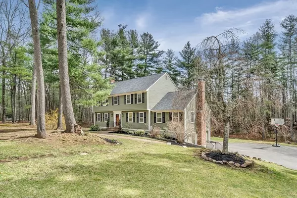 173 Stone Root Lane, Concord, MA 01742